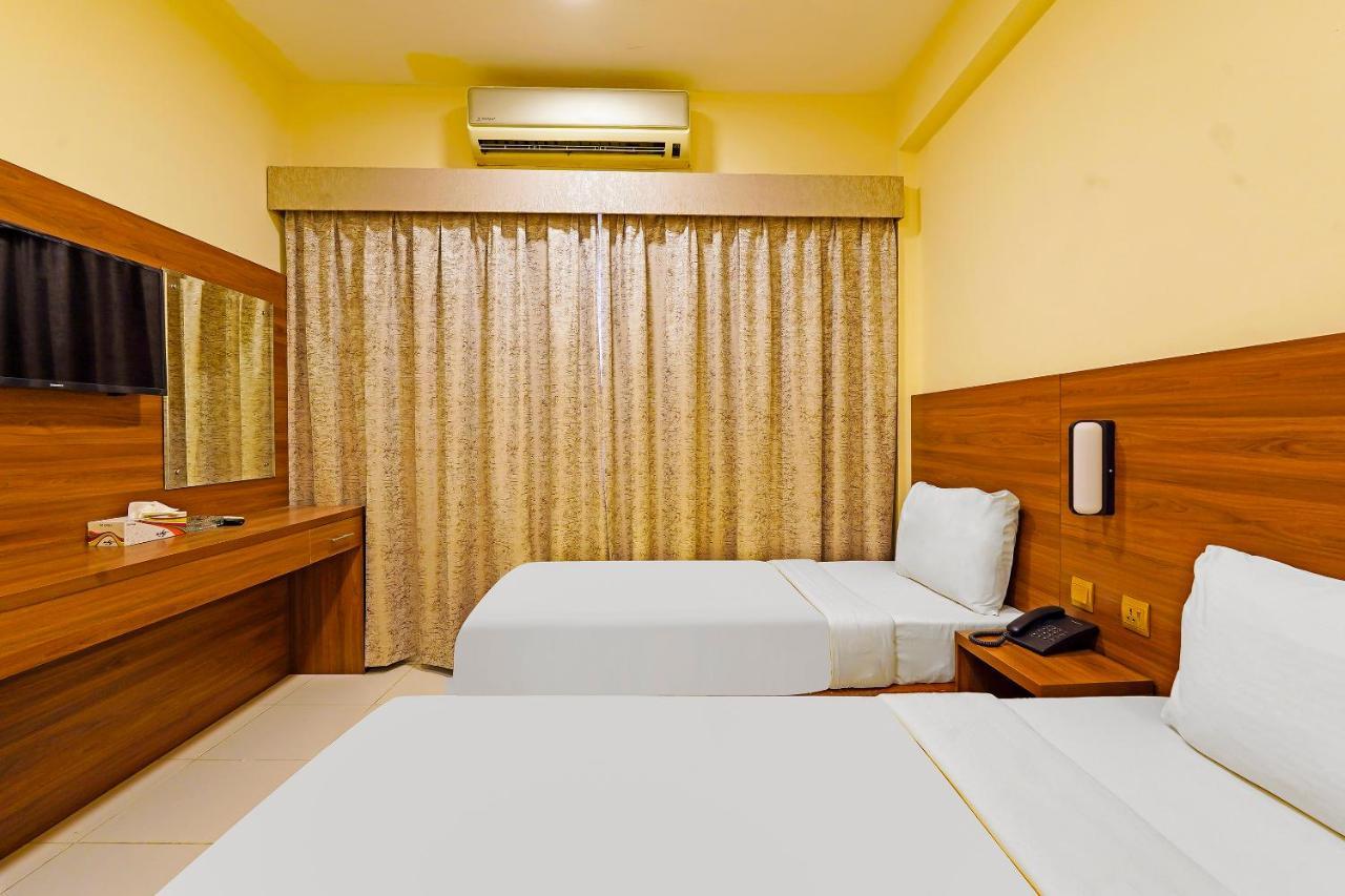 Oyo 925 Emirates Hotel Dubaj Zewnętrze zdjęcie