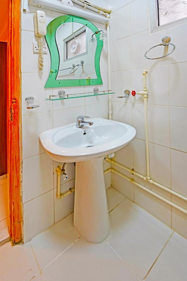 Oyo 925 Emirates Hotel Dubaj Zewnętrze zdjęcie